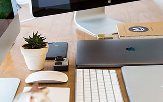 快手网红接连翻车！14亿销售额造假、躺赚30万炫富遭封杀