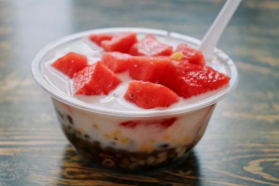 夏季特色甜品_云南黑暗料理网红打卡店,_城市记忆老字号甜品