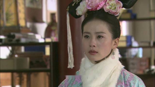 步步惊心：若曦跪求八爷休了姐姐，他犹豫了，这时八福晋来了