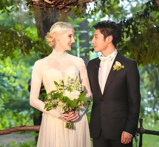 神仙颜值扎堆官宣！2026娱乐圈这些情侣超养眼