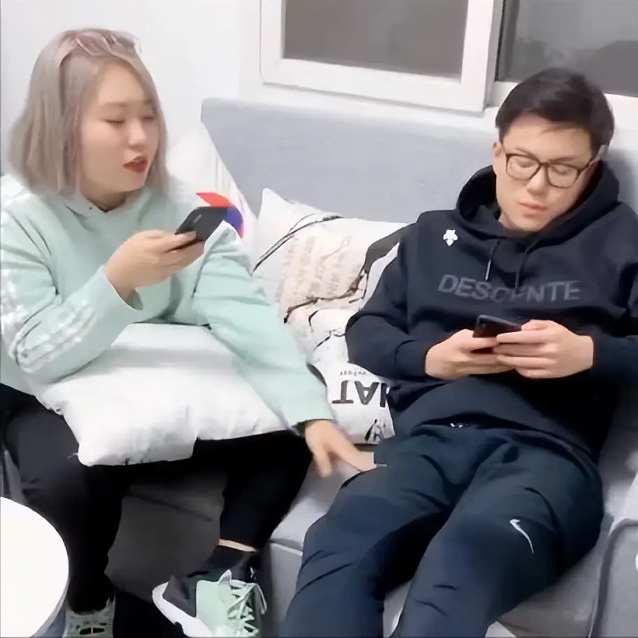 明星婚外情新闻_明星出轨这种热点,_娱乐圈最新爆料